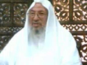 الشيخ القرضاوي متهم بالنفاق.