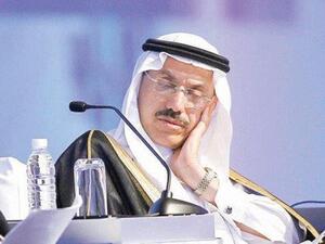 غفوة وزير التخطيط السعودي تثير مواقع التواصل الاجتماعي