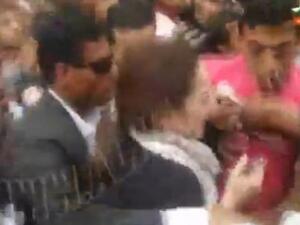 شريهان تتعرض للاعتداء في ميدان التحرير. شريهان تتعرض للاعتداء في ميدان التحرير.