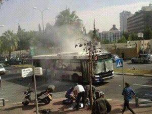 عملية تفجير حافلة في تل ابيب عملية تفجير حافلة في تل ابيب