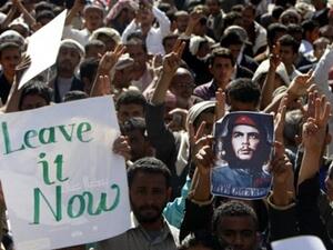 الاحتجاجات ما زالت مستمرة في عدد من الدول العربية. الاحتجاجات ما زالت مستمرة في عدد من الدول العربية.