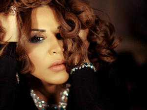 الفنانة الإماراتية احلام الفنانة الإماراتية احلام