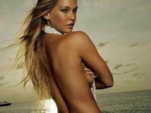 صورة للعارضة الإسرائيلية بار رفايلي