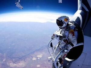 قفزة فيليكس التاريخية قفزة فيليكس التاريخية