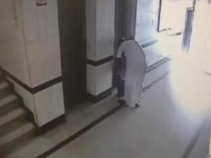 القبض على الشاب الذي تحرش بطفلة امام المصعد