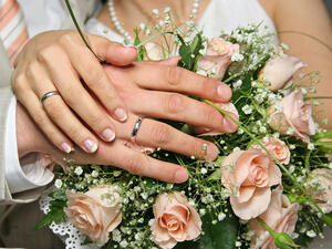 تزويد مأذوني الزواج بـ "الحالة القضائية" لطالبي الزواج بالسعودية