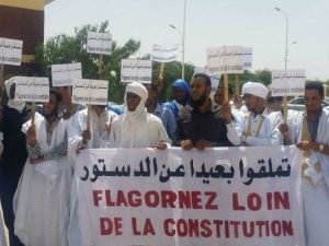 المعارضة الموريتانية تتظاهر ضد تعديل الدستور لصالح الرئيس
