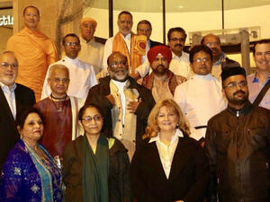 الوفد البحريني والذي يضم 24 شخصا زار القدس بمبادرة من "مركز سيمون ويزنتال" الإسرائيلي