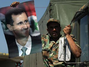 قال الأسد إنه يعتقد أن محادثات جنيف يمكن أن تسفر عن تشكيل حكومة سورية جديدة