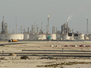  A petroleum refinery of Qatar Petroleum stands on October 26, 2011 near Umm Sa'id, Qatar. Qatar is ranked 16th in countries with the biggest oil reserves and 3rd in natural gas reserves. (Photo by Sean Gallup/Getty Images) 