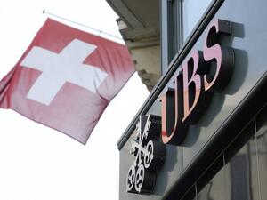 A foreign ministry spokesman said the Swiss government had blocked about $650 million in the case of Egypt, and $61 million in the case of Tunisia. (Twitter)