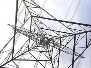 Even at full capacity, Egyptian and Israeli electricity grids, together with Gaza's sole power plant, fail to cover the Gaza Strip’s energy needs and only provide energy to Gaza’s inhabitants for eight hours each day. (Shutterstock)