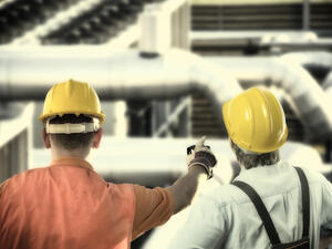 The agreement on refining Basra crude oil comes within the terms of a previously-signed memorandum of understanding, according to Egypt's petroleum minister. (Shutterstock)