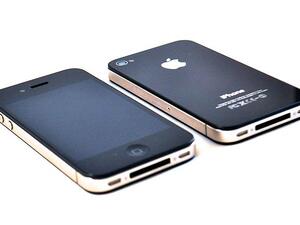 Old but gold: the iPhone 4. (Wikimedia Commons)