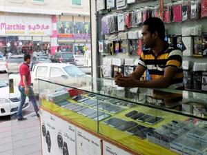 A survey earlier this year showed that many unemployed Saudis are still put off by the lower salaries and longer working hours in the private sector. (File photo)