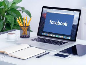 Facebook at work could be solution employers are looking for, especially since most employees are already familiar with the network. (Shutterstock/Alexey Boldin)
