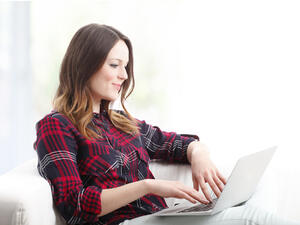 If you can’t afford to pay for one, consider searching for free courses online. (Shutterstock)