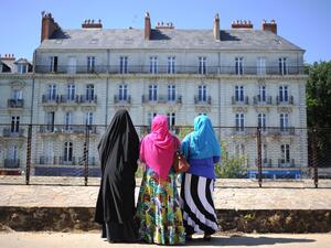 Muslim women visit a chateau in Nantes, France. (AFP/Jean-Sebastien Evrard)