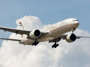 Lufthansa and Etihad last month signed a flight code-sharing deal after Lufthansa agreed to lease 38 crewed planes from airberlin, which is part-owned by Etihad. (Wikimedia Commons)