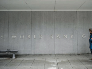 The WB partly and indirectly attributed the revival of growth to policies that reduced the GCC’s reliance on oil revenues in addition to UAE’s investments in infrastructure in preparation to host Expo 2020. (Asharq Alawsat)