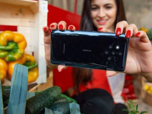 The Nokia 9 PureView - which is priced at Dh2,299 and will be available next month in the UAE - also include a 2K pOLED screen, Qi wireless charging and and in-screen fingerprint sensor. (KhT)