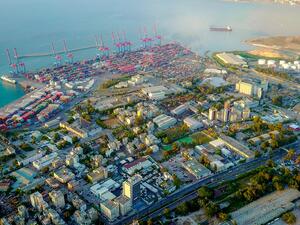 The sum of exports and imports went down by 17.4 percent to reach $1.6 billion over the period. (Shutterstock)