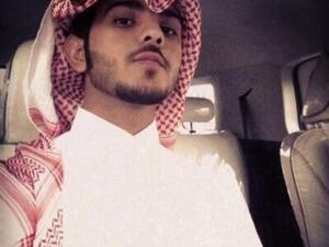 سقيم يهشم سياره مقيم