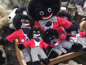 Golliwog dolls (Twitter)