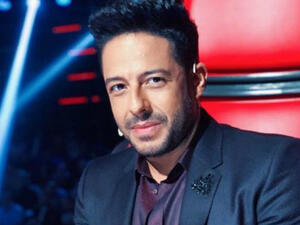 The Voice Arabia fourth season judge posted a monochrome picture of himself next to a picture of his father (Source: hamaki - Instagram)