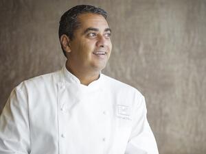 الشيف الأمريكي مايكل مينا