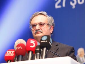 Muhammad Syrus Sajjad Qazi  (Twitter)