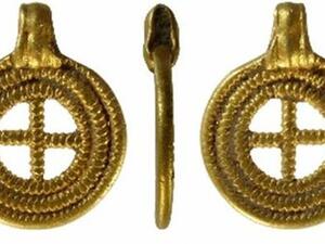 Winfarthing Pendant (Twitter)