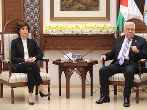 Meretz leader Tamar Zandberg and MK Esawi Frej met with Palestinian Authority President Mahmoud Abbas  (Twitter)
