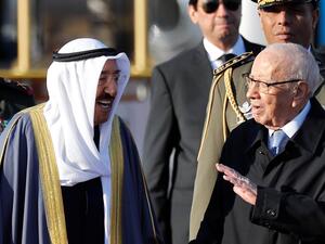  Arab leaders gather in Tunis for league summit  (Twitter)