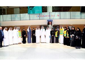 The DP World team then took part in a day of volunteer activities, including interacting with children, helping clean waiting areas and playrooms distributing gifts and toys.