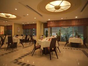 فندق اوريكس أبوظبي