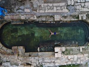Roman bath in central Turkey (Twitter)