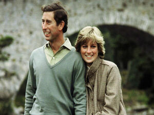 الأميرة ديانا وزوجها الأمير تشارلز