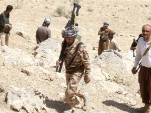 Iraqi forces uncover ISIS tunnels near Mosul (Twitter)