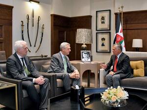 King Abdullah meets with UN High Commissioner for Refugees Filippo Grandi in Amman . (Twitter)