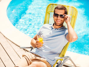 ينبغي شرب كميات كافية من السوائل خلال فصل الصيف