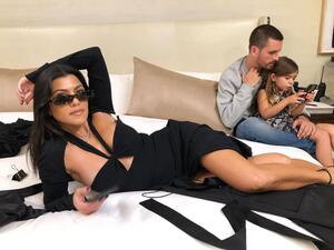 Kourtney Kardashian Co-Parents with Scott Disick (Twitter)