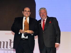 du has won 39 Dubai Lynx Awards including 3 Grands Prix, 13 Gold, 16 Silver and 7 Bronze.