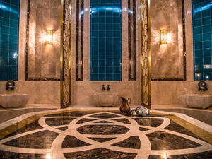 The interior of a traditional bath-house, a centuries-old communal gathering place. (Shutterstock)