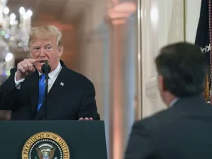 علّق البيت الابيض التصريح الصحفي لمراسل شبكة "سي أن أن" الذي كان قد دخل في سجال حاد مع ترامب
