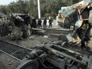 مقتل 14 شخصا واصابة 51 بحادث سير في تونس