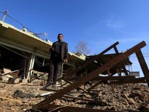 سليم يتفقد بلدته بعشيقة في شمال العراق بعد أيام عدة من معارك خاضتها قوات البشمركة لاستعادتها من تنظيم الدولة الأسلامية

