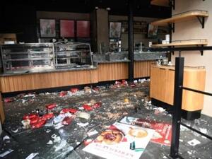 مخبز قرب محطة قطار تعرض للنهب والتخريب
