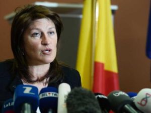 استقالة وزيرة النقل البلجيكية على خلفية أمن المطارات
