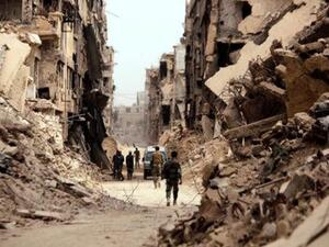 مبان مدمرة بمخيم اليرموك في دمشق

